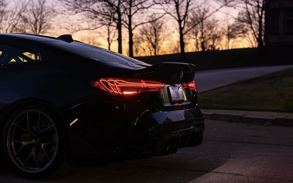 BMW G22 - G82 - G26 M4 CSL Laser Light Stop Lambaları