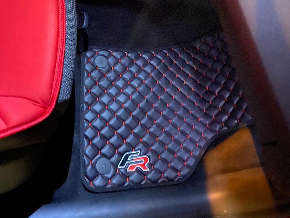 Seat Leon Mk3 Özel Deri Dikim Yıkanabilir Paspas(SİYAH)