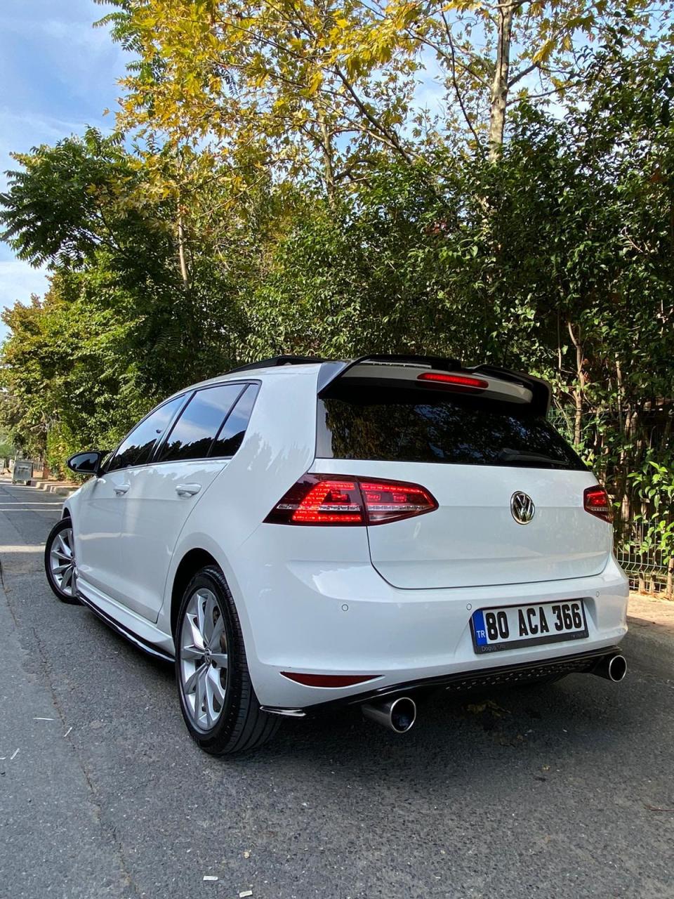 Volkswagen Golf 7 GTI Difüzör