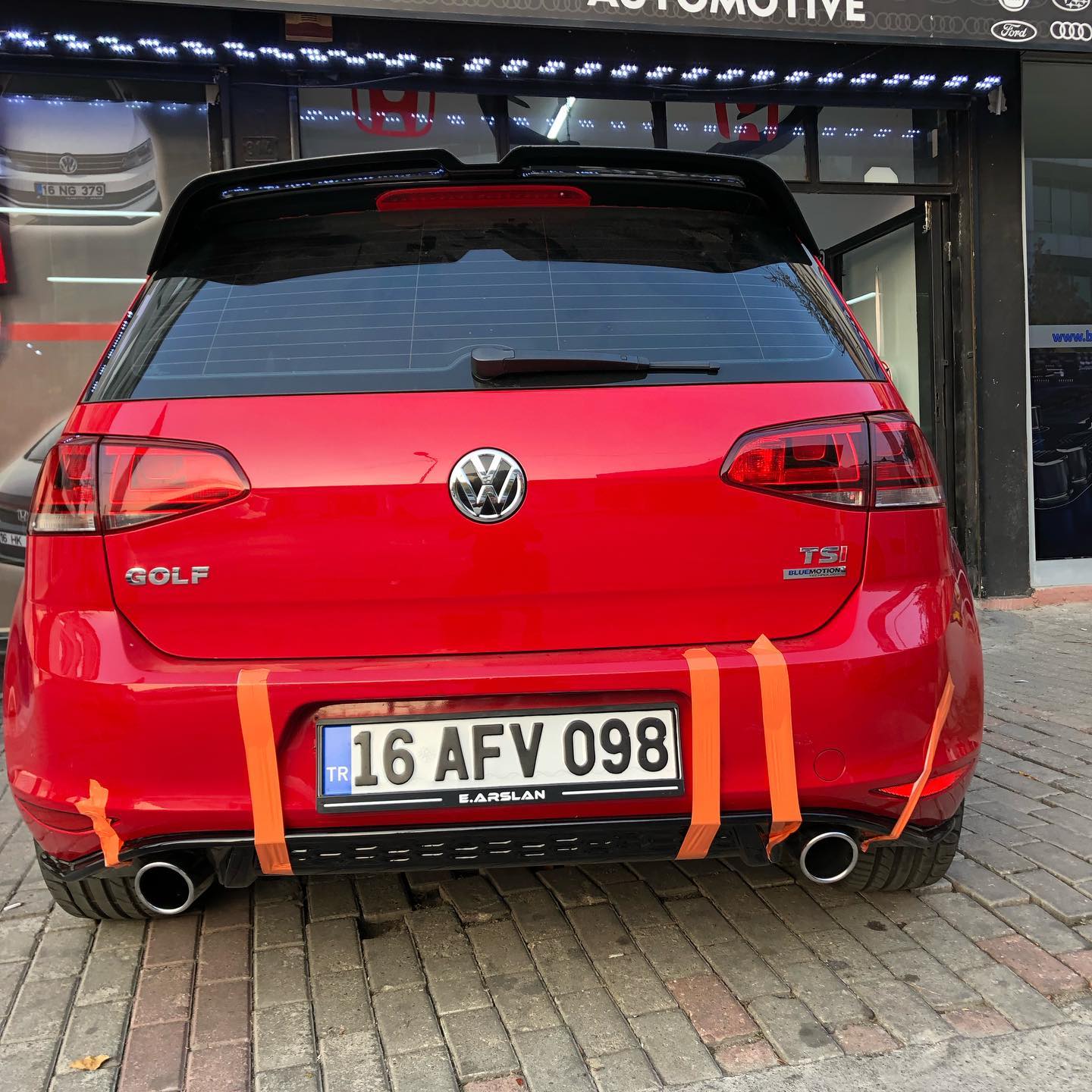Volkswagen Golf 7 GTI Difüzör