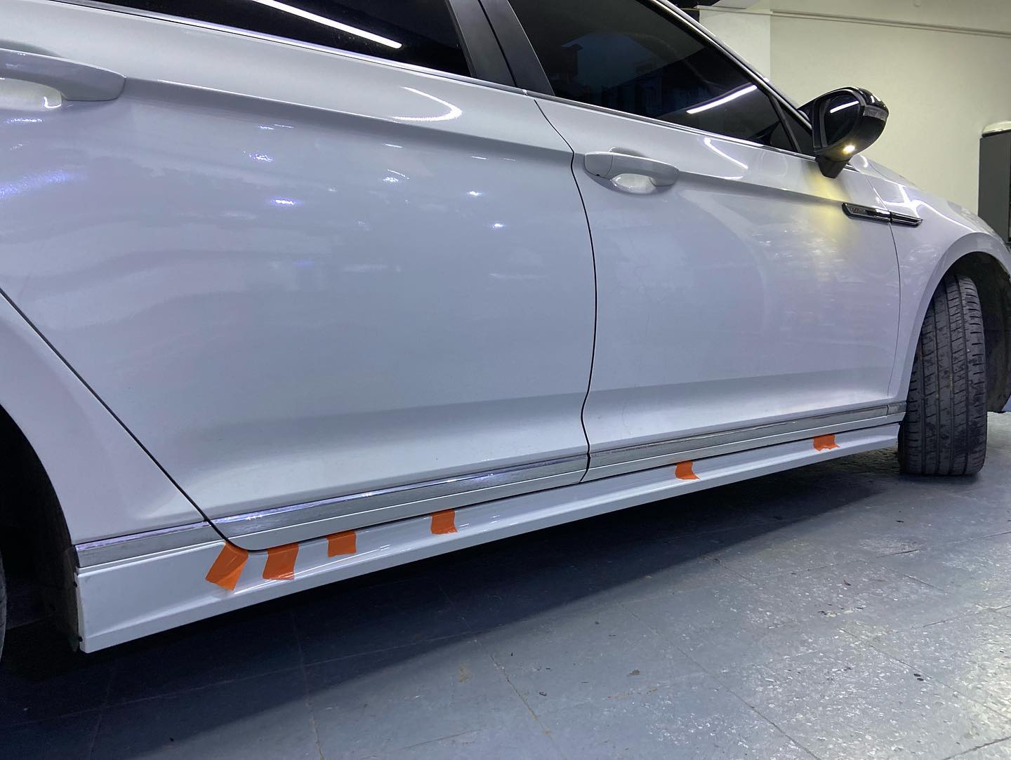 Volkswagen Passat B8 R Line Body Kit (Taiwan)